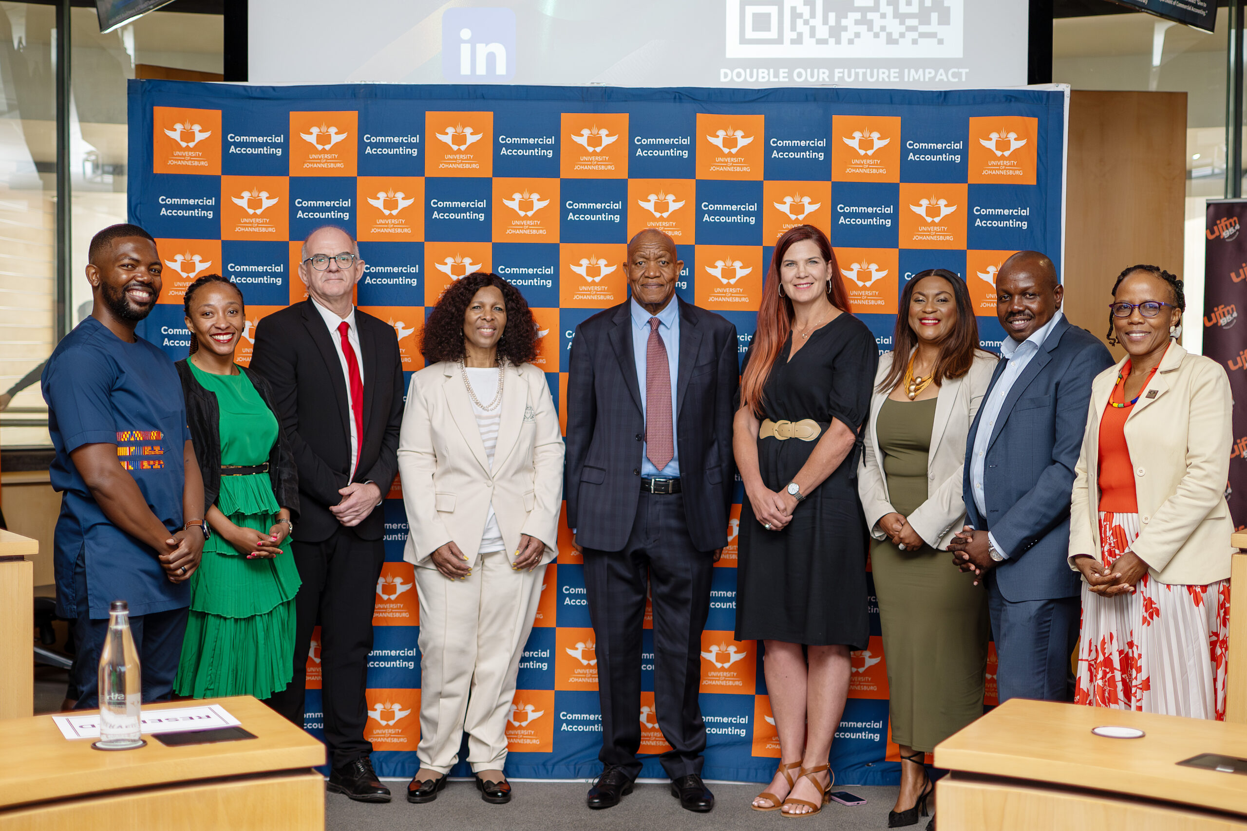 (L-R): Lesego Khumalo, Boitmelo Khuzwayo,Prof  Ben Marx,  Dr Nonkululeko Gobodo, Judge Boissie Mbha, Marise Mouton, Portia Mkhabela, Vonani Chauke, Prof  Puseletso Letete after the public lecture. Photo: Supplied. 