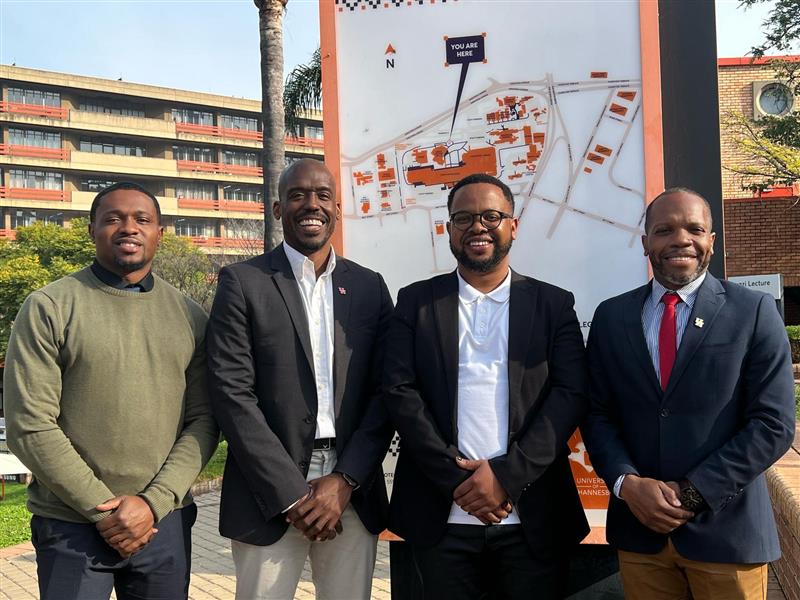 From left to right: Prof. Zach Jones-Butler (University of Houston); Prof. David Horton (University of Houston); Dr Major Mabuza (University of Johannesburg – HOD: Chemical Engineering Technology); Prof. Jerrod A Henderson (Houston University)